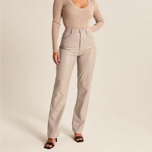 Abercrombie & Fitch Curve LoveVegan Leather 90s Straight Pant NWT